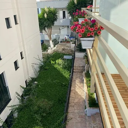 דירה Berti's Garden
