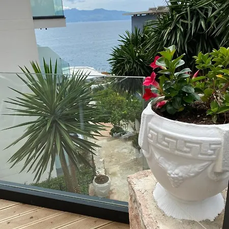 Berti's Garden Daire Saranda