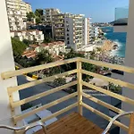 Appartamento Berti's Garden Sarandë