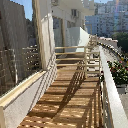 Berti's Garden Apartment *