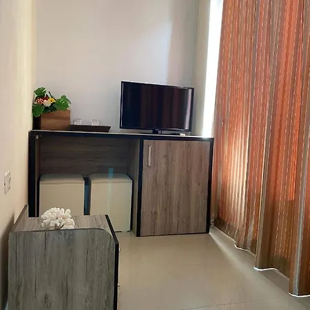 Berti's Garden * Saranda