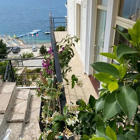 Апартаменты Berti's Garden